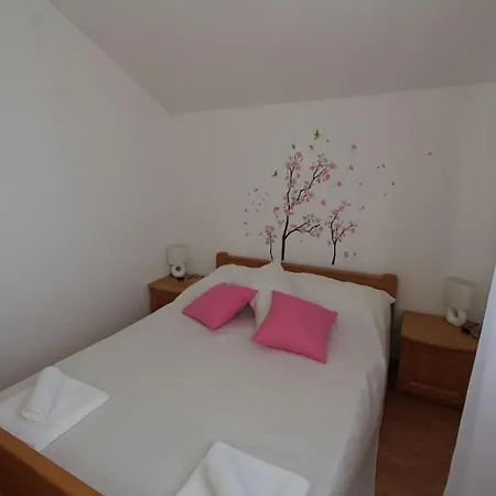 Гостевой дом Valdina 3*